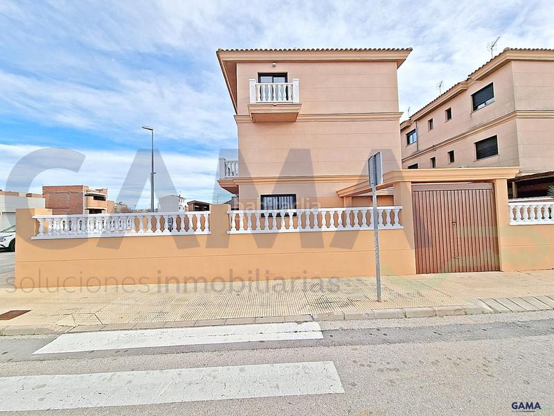 Foto c738f975-198a-47d9-8cbe-491681a3a063. Casa a schiera in Bulevar del Xúquer Cullera