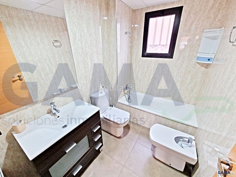 Foto d0d8443c-2cd0-49a0-b8a8-4c62fd6278ac. Casa a schiera in Bulevar del Xúquer Cullera