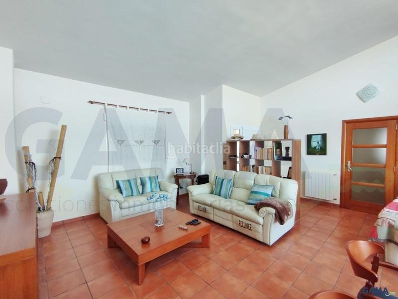 Foto 8998b5ce-e9f3-4eeb-b8ec-381ab7021cf0. Casa gama soluciones inmobiliarias les presenta este exclusivo chalet en algar de palancia en Algar de Palància