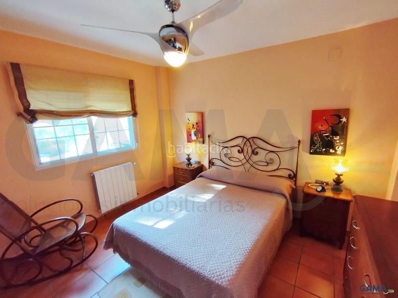 Foto a31b16c6-e679-47e3-852f-1784f80d3f7e. Casa gama soluciones inmobiliarias les presenta este exclusivo chalet en algar de palancia en Algar de Palància