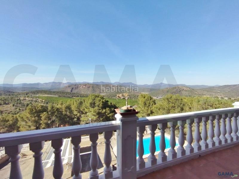Foto e880334e-1a1f-485f-91c4-a8982609148f. Casa gama soluciones inmobiliarias les presenta este exclusivo chalet en algar de palancia en Algar de Palància