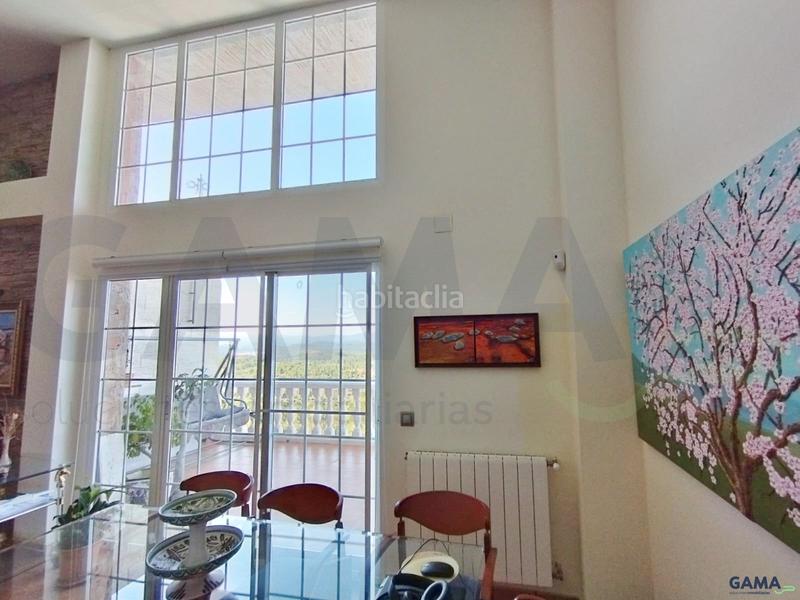 Foto fcca93de-1a20-466a-b650-0a848fe5c669. Casa gama soluciones inmobiliarias les presenta este exclusivo chalet en algar de palancia en Algar de Palància