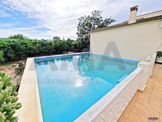 Casa en Pobla Llarga (la). Excelente chalet en la pobla llarga