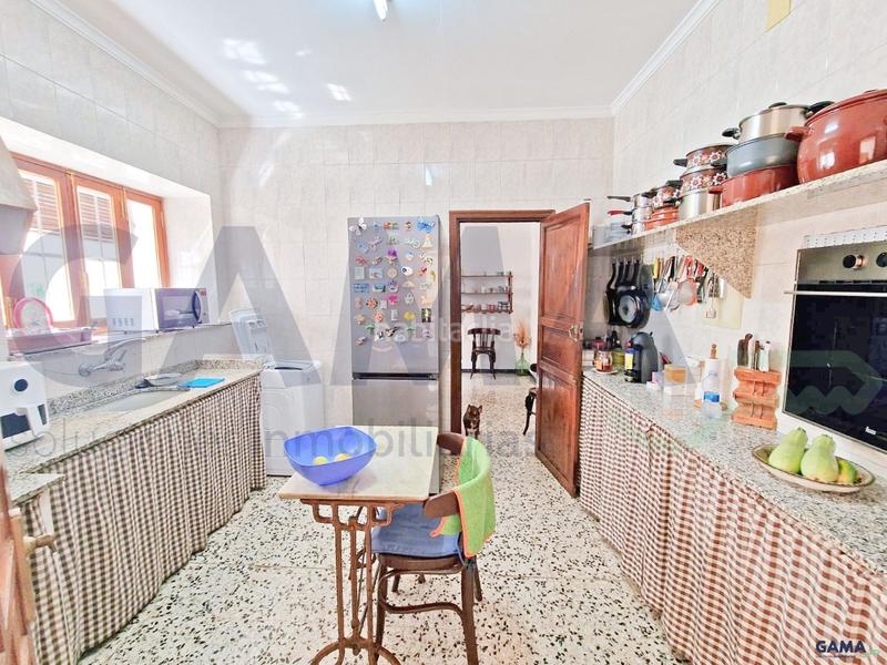 Foto 0a94c3b6-9022-4bfe-a511-e2c46f9b654c. Casa gama soluciones inmobiliarias presenta casa en venta en lenova, valencia en Énova (l´)
