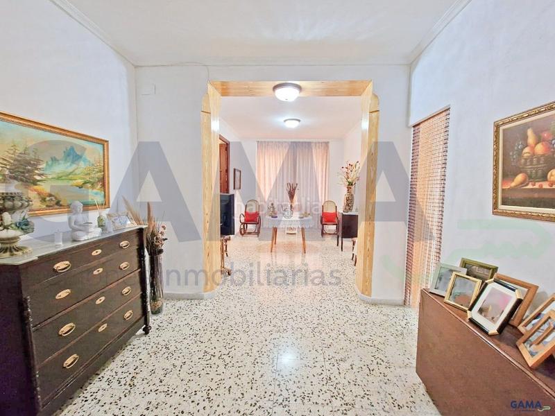 Foto 2664d988-2ffd-4a58-81aa-637ddd781a01. Casa gama soluciones inmobiliarias presenta casa en venta en lenova, valencia en Énova (l´)