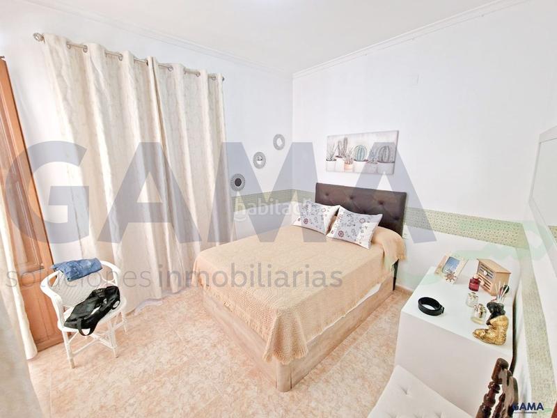 Foto 2efbedd5-dbf3-4482-b8a9-81f274552e5e. Casa gama soluciones inmobiliarias presenta casa en venta en lenova, valencia en Énova (l´)