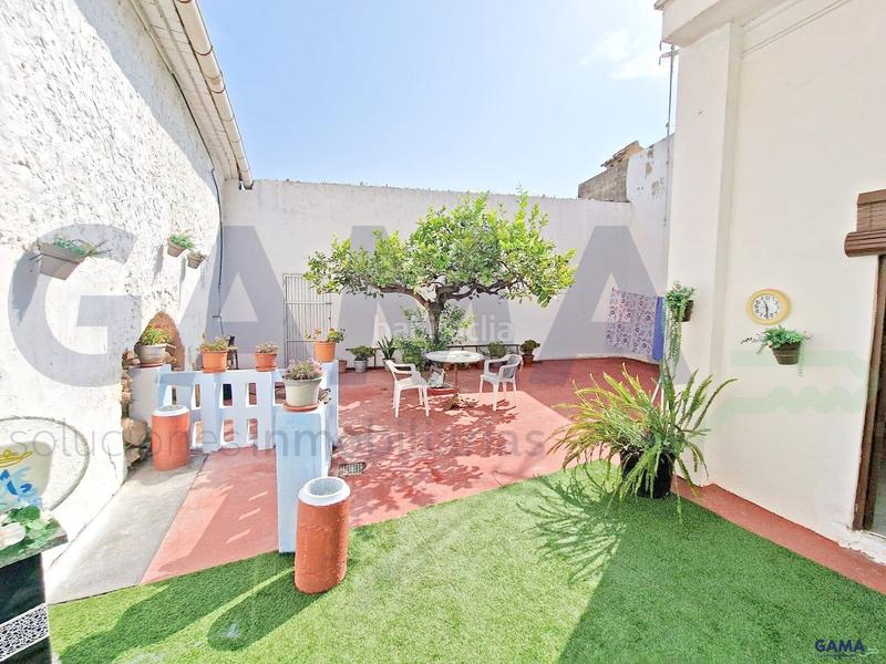 Foto e12d58ba-e2b4-40df-948b-9cb889b79a58. Casa gama soluciones inmobiliarias presenta casa en venta en lenova, valencia en Énova (l´)