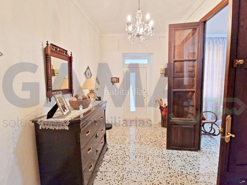 Foto e5ed54ee-6197-44a9-8b83-53b84c9a006a. Casa gama soluciones inmobiliarias presenta casa en venta en lenova, valencia en Énova (l´)