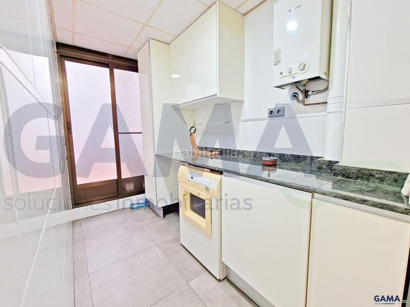 Foto 414e2eb9-fd6f-43c5-8516-7111a5a863c2. Piso  con 4 habitaciones y terraza en Pere Crespí Alzira