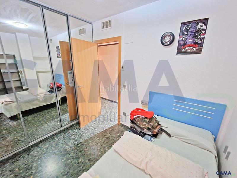 Foto 8a0d7b95-bc13-4f2e-a05d-c459683a252b. Piso  con 4 habitaciones y terraza en Pere Crespí Alzira