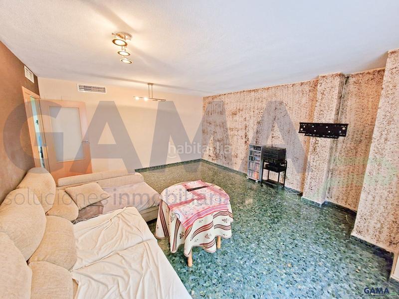 Foto 94775ede-7063-487e-9574-f687ca0d274c. Piso  con 4 habitaciones y terraza en Pere Crespí Alzira