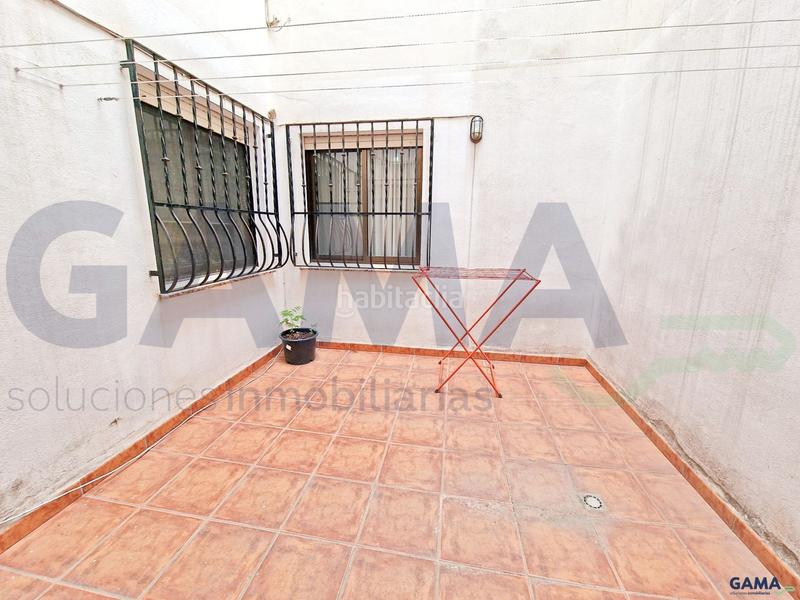 Foto a85821ea-fa19-46eb-8eca-5ef3f243f183. Piso  con 4 habitaciones y terraza en Pere Crespí Alzira