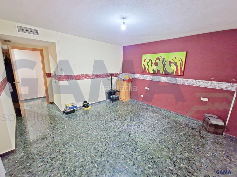 Foto c7858ee6-7af3-4b27-b140-993da1adbea9. Piso  con 4 habitaciones y terraza en Pere Crespí Alzira