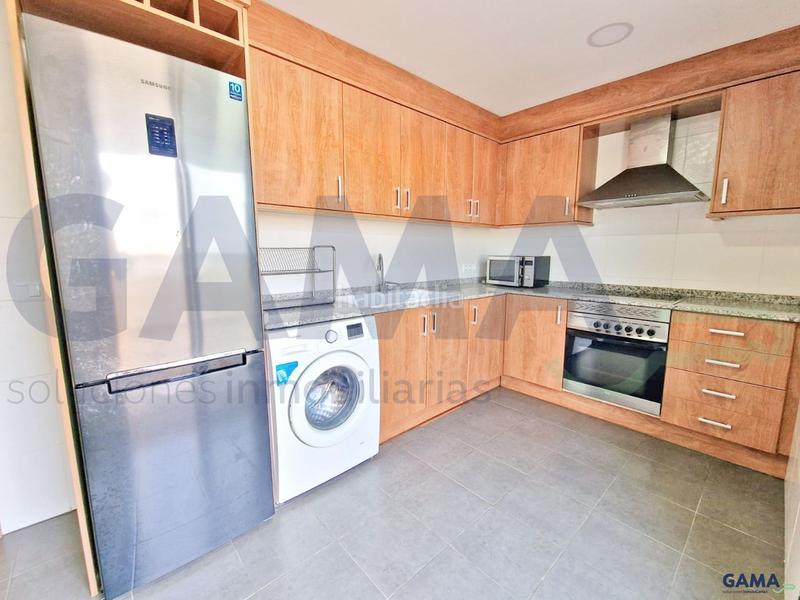 Foto c0f9133a-77af-460b-b981-a654a0dbc149. Ático  en venta con gran terraza, garaje y trastero en Carcaixent