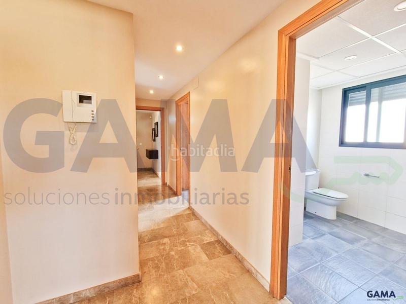 Foto dc9a6b8d-1f23-45c3-905e-0c294623d8ce. Ático  en venta con gran terraza, garaje y trastero en Carcaixent