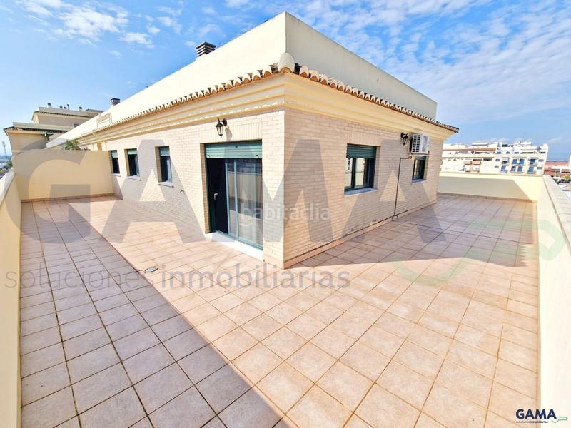 Foto fb1e641a-9767-44e0-8810-492aa247fdcb. Ático  en venta con gran terraza, garaje y trastero en Carcaixent