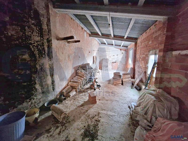 Foto a3de86de-0fd1-460e-b9c1-934e240c8181. Haus in Énova (l´)