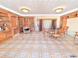 Appartement à Sueca. Amplia vivienda con garaje junto a la plaza mayor de sueca