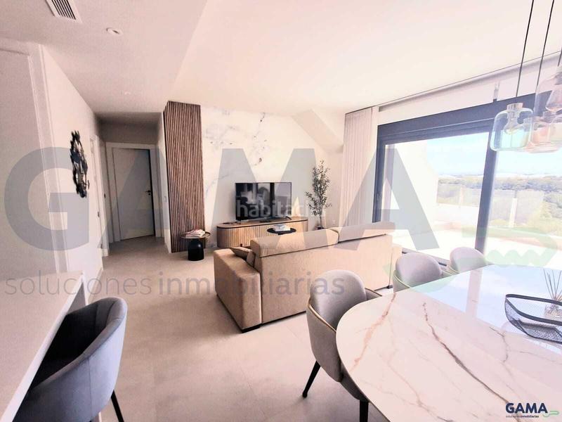 Foto 3795489f-4817-4a56-a0cc-b3c84c2bbea8. Attique avec piscine dans El Pinar de Campoverde Pilar de la Horadada