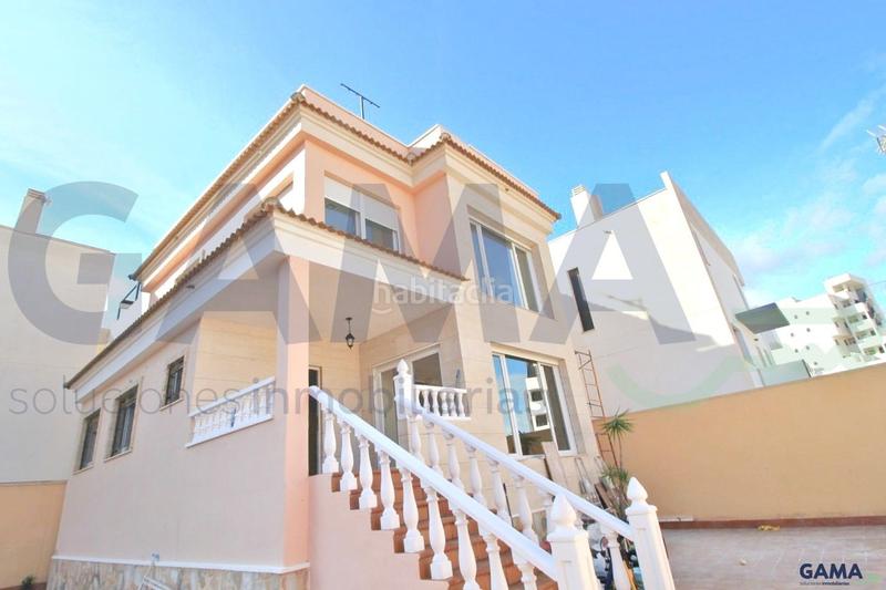 Foto 4bd459ef-b432-4026-8f06-663ed2e56d6d. Casa a Villamartín-Las Filipinas Orihuela