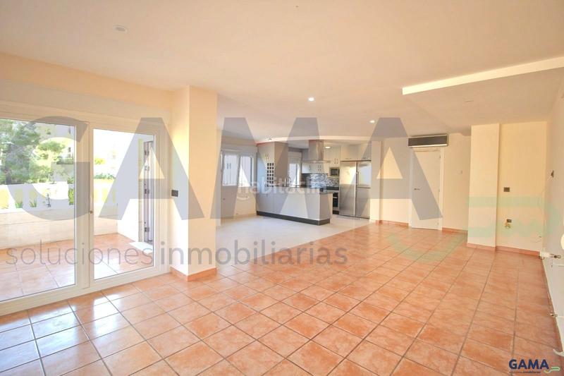 Foto 8e981fa7-d026-46d9-b138-af1c46fde35e. Casa a Villamartín-Las Filipinas Orihuela