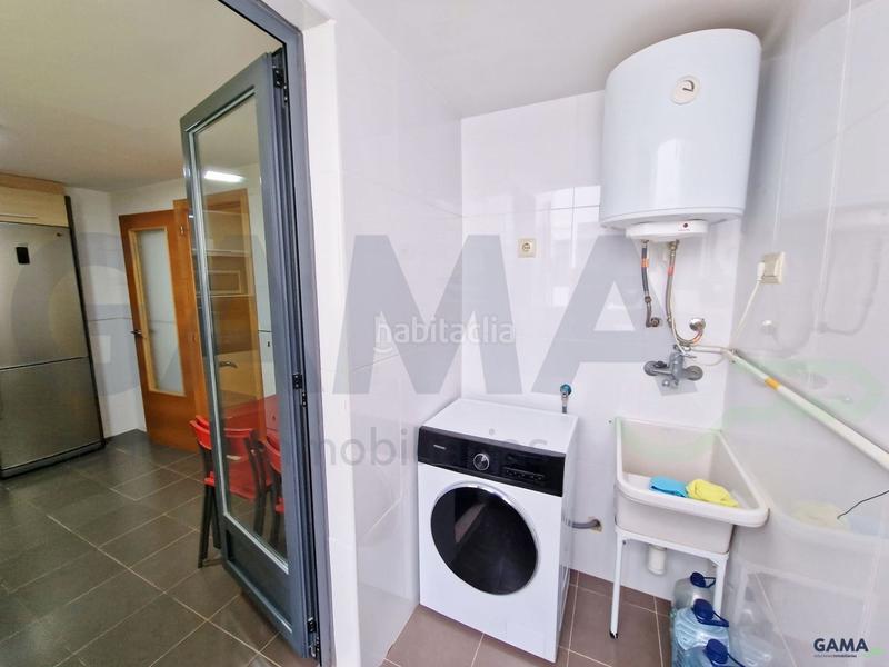 Foto 4d493e1a-0b1c-4e19-9d5b-5b5fa1d3b11b. Pis a Carcaixent