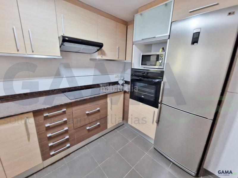 Foto 747ba42f-db3d-4444-9402-70e253bc1e49. Pis a Carcaixent