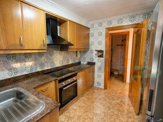Appartement à Algemesí. Piso con ascensor en plaza de la ribera  algemesí  todo exterior