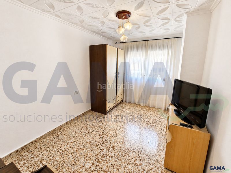 Foto f8bb3859-316e-459a-8704-3f3d42dd137a. Pis a Algemesí