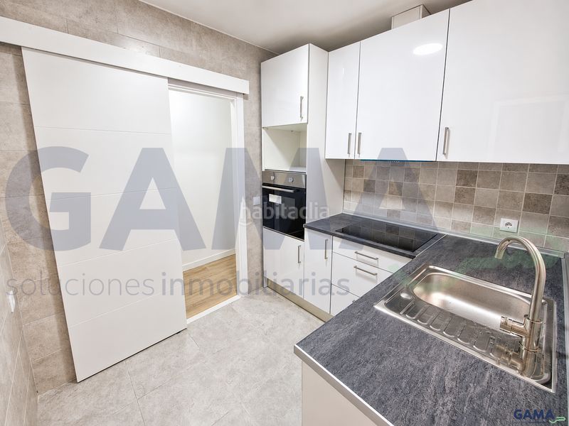 Piso planta baja en venta piso totalmente reformado, 3 habitaciones y listo para entrar a vivir en Carcaixent