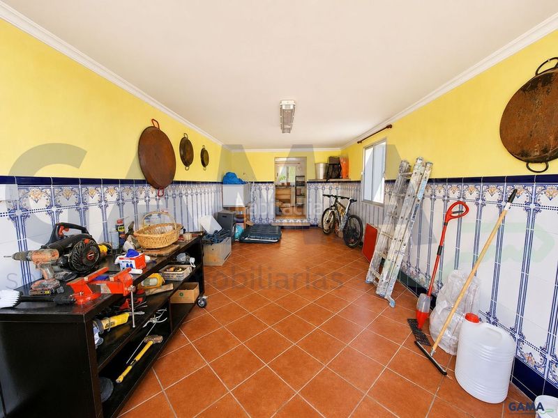 Foto ab791067-4572-49b6-baea-dd8ab6259162. Casa amb aparcament piscina a Alberic