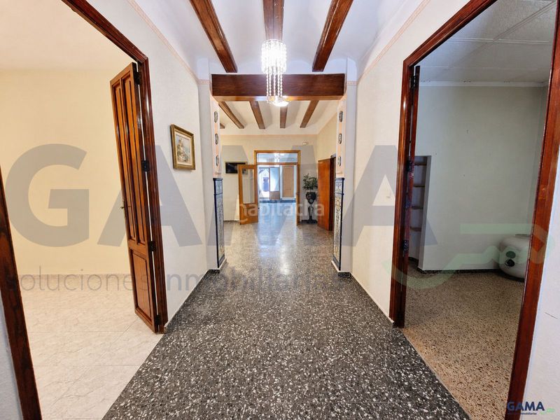 Foto d6215674-6f2c-41b1-8d47-c2a910dcac77. Casa a Massalavés