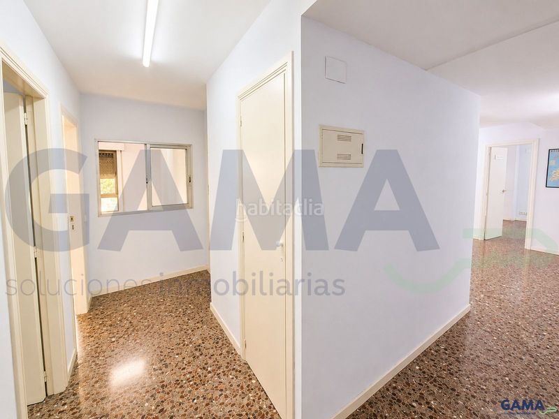 Foto 4423ea77-2a4e-44b8-b51f-39b4af609d1c. Lloguer oficina a Albuixarres Alzira