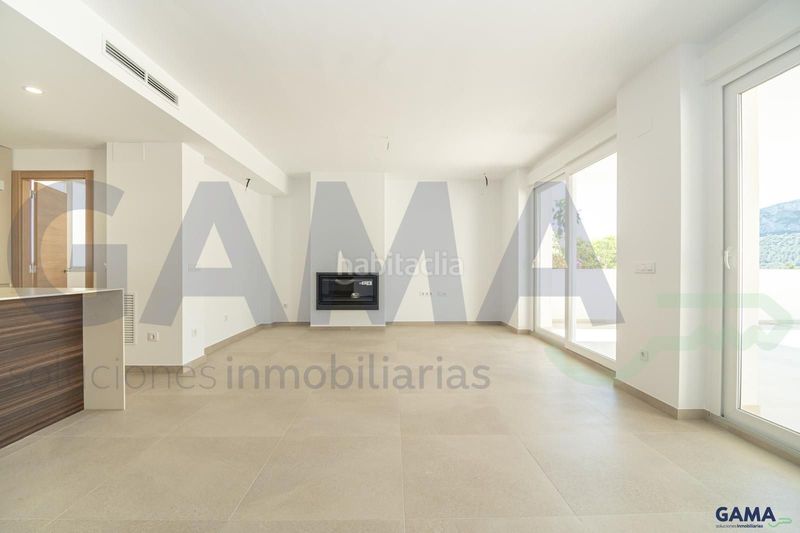 Foto 11269f67-b4ea-4cb6-8aef-693e6fe8226b. Casa amb piscina a Barx