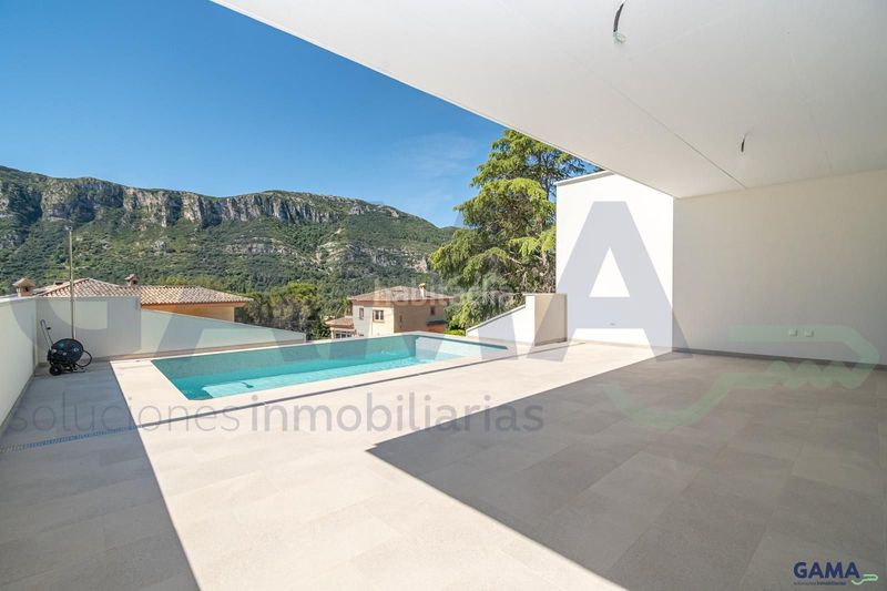 Foto 34558abf-1fd7-4f90-b14b-43a25a6701bb. Casa amb piscina a Barx