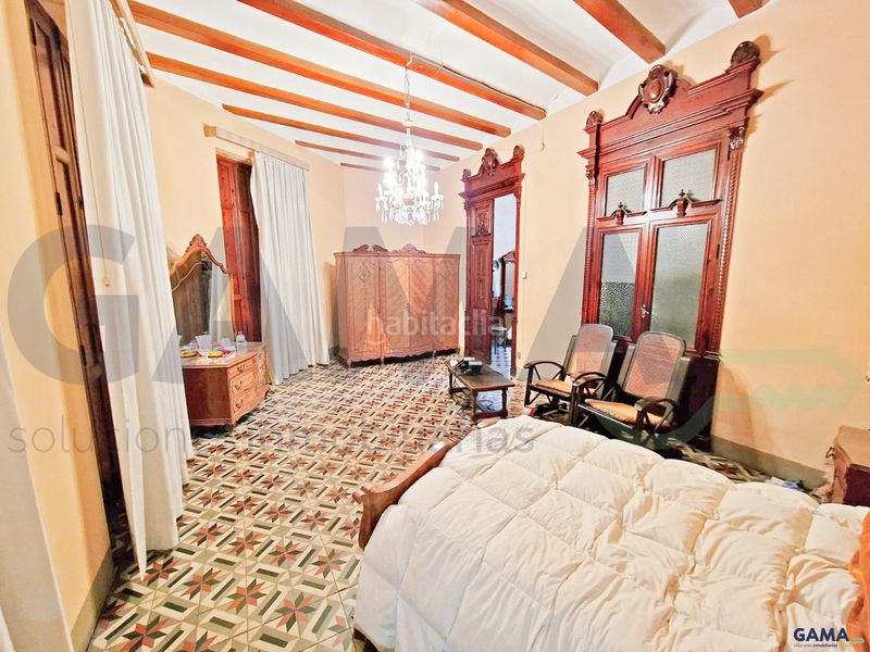 Foto 0826d7bd-a908-490e-9d86-295b52583c1b. Casa amb aparcament a Algemesí