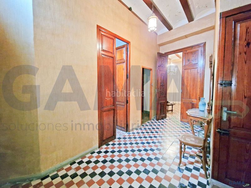 Foto dcd364b7-34a4-4b35-a31c-cc23ef2bf9ed. Casa amb aparcament a Algemesí