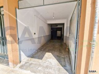 Aparcament cotxe a Sants Patrons. En alzira