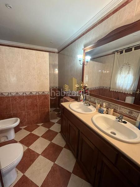 Foto 048b72a9-2f53-49b4-a198-3ddc8c5d399e. Casa con parcheggio in Oromana Alcalá de Guadaira