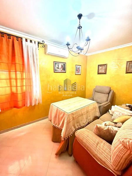 Foto cbaf6eb3-37d9-4348-a8c5-98dbcfca19a4. Casa con parcheggio in Oromana Alcalá de Guadaira