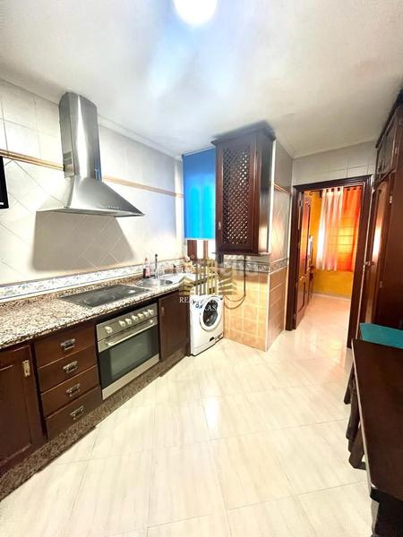 Foto efcc92f1-4a51-4bf5-b30d-9005cdd14583. Casa con parcheggio in Oromana Alcalá de Guadaira