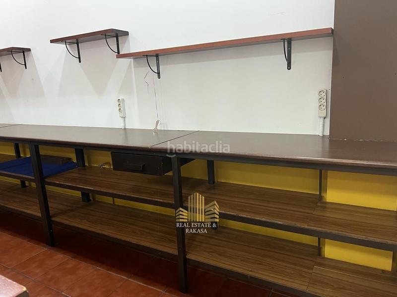 Foto b19b77ed-21d1-4e21-b36f-4cf8ca2dc33f. Nave industrial  en venta en polígono industrial. en Alcalá de Guadaira