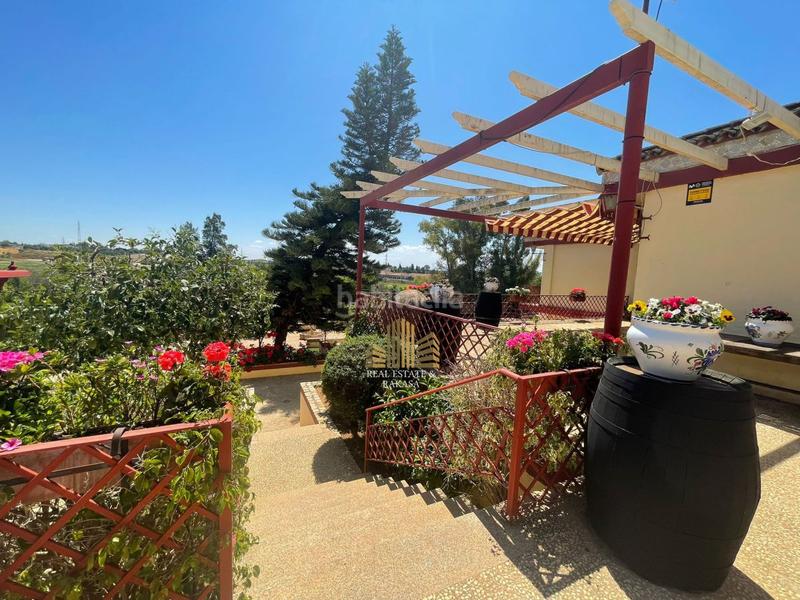 Foto dfd6d990-5e02-4f3d-b5d9-9e8f3b1331de. Location chalet dans Nueva Alcalá Alcalá de Guadaira