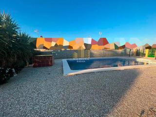 Mas à Pedanías Norte. Finca rúst. en venta en urbanizaciones, 5 dormitorios.