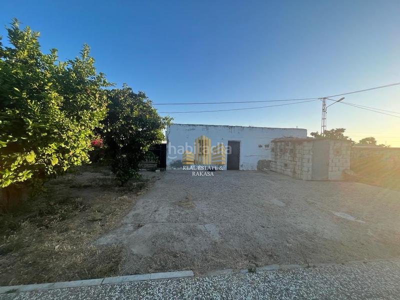 Foto 79a455e1-35bb-4023-a40a-58aead0401c9. Masía finca rúst. en venta en urbanizaciones, 5 dormitorios. en Utrera