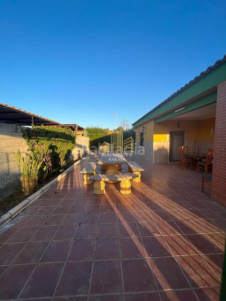 Foto a09bebc3-d662-478a-88b4-be2914043784. Masía finca rúst. en venta en urbanizaciones, 5 dormitorios. en Utrera