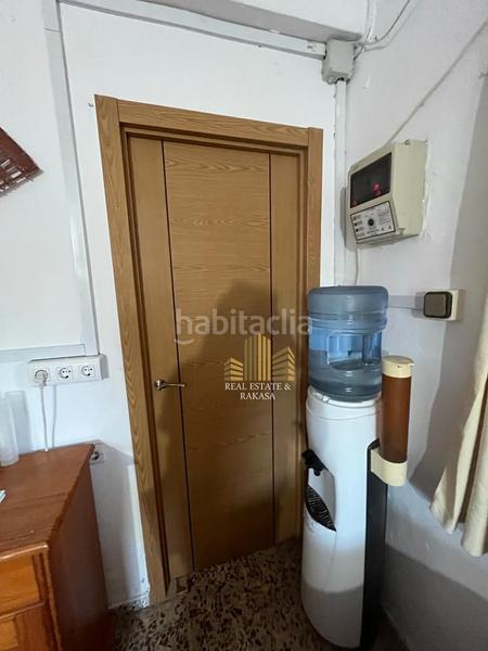 Foto f9921f1e-fba4-41c1-8e3a-1e41f2e2a753. Masía finca rúst. en venta en urbanizaciones, 5 dormitorios. en Utrera