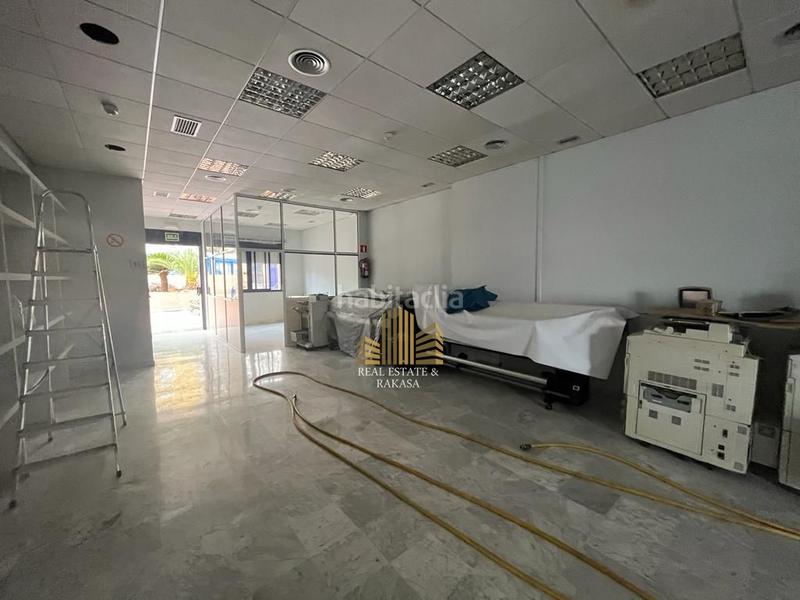 Foto 1d5ef514-4f11-4caf-90a9-a592ad806a2f. Geschäftsraum in Centro Alcalá de Guadaira