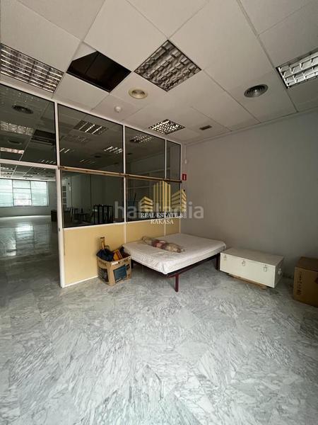 Foto c68f512e-a63a-4c7a-ad1b-6b2138b021a9. Geschäftsraum in Centro Alcalá de Guadaira