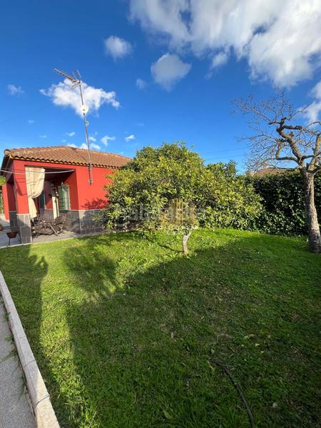 Foto e057845f-4c47-458e-b515-24ad9029665c. Affitto chalet con parcheggio in Oromana Alcalá de Guadaira